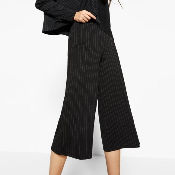 Wide Leg Charcoal Pinstripe Cropped Trousers, Size Women's Small - Zara Basic - Picture 1 of 8